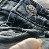 No variations and many images